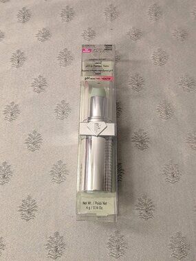 New!  Physician's Formula Mineral Wear Diamond Plumper Balm